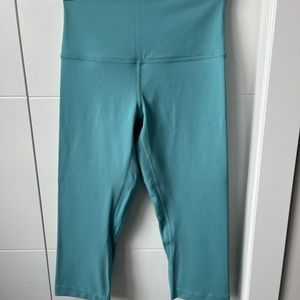 Lululemon Align crops